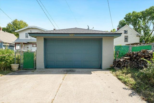 2606 Hayes Street NE, Minneapolis, MN 55418