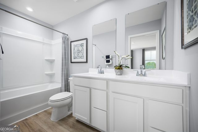 430 Flying Eagle Drive, Commerce, GA 30529