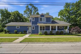 1015 Monroe Street, Benton Harbor City, MI 49022