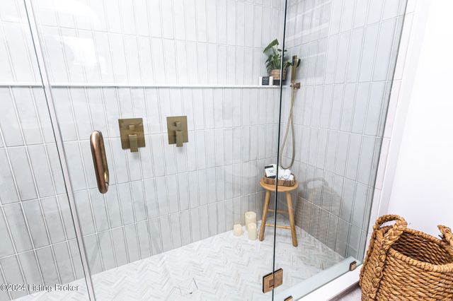 5080 Hwy 44 E, Shepherdsville, KY 40165