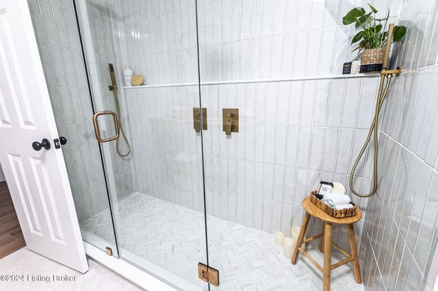 5080 Hwy 44 E, Shepherdsville, KY 40165