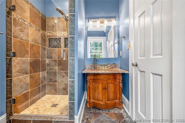 201 Woodside Avenue, Fayetteville, NC 28301