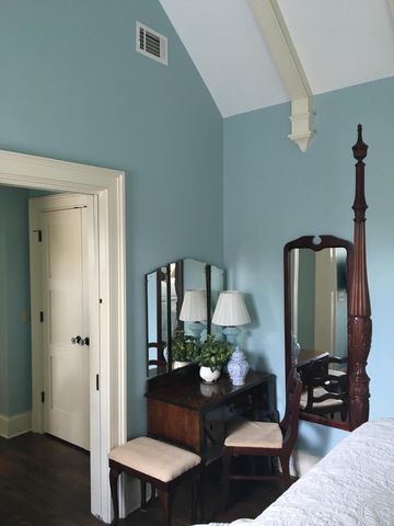 17 West Street, Charleston, SC 29401