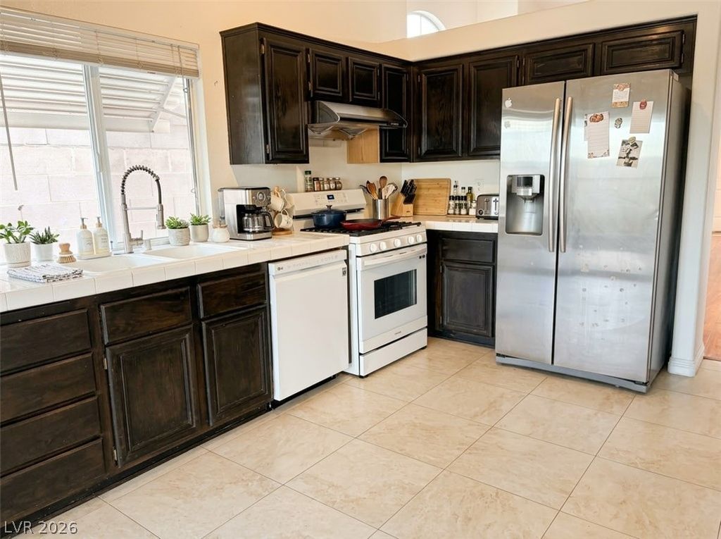 8121 Chambersberg Street, Las Vegas, NV 89147 — photo 3