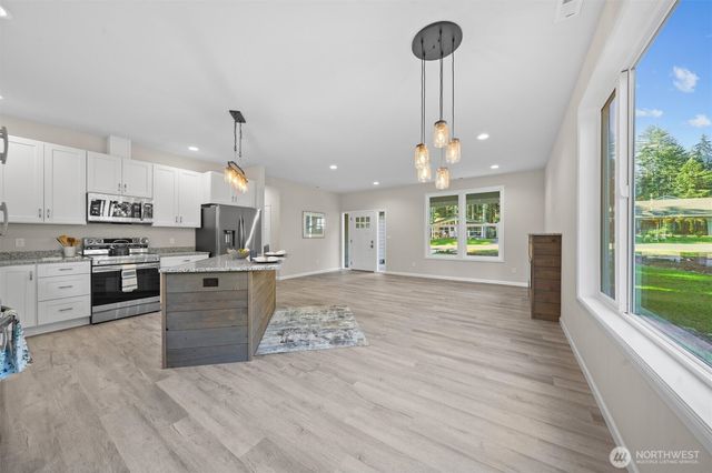 11813 Island Drive, Anderson Island, WA 98303
