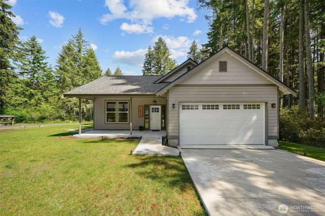 11813 Island Drive, Anderson Island, WA 98303