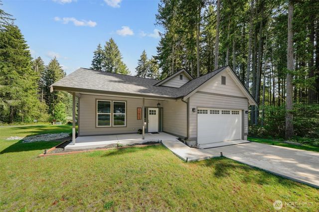 11813 Island Drive, Anderson Island, WA 98303