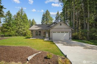 11813 Island Drive, Anderson Island, WA 98303