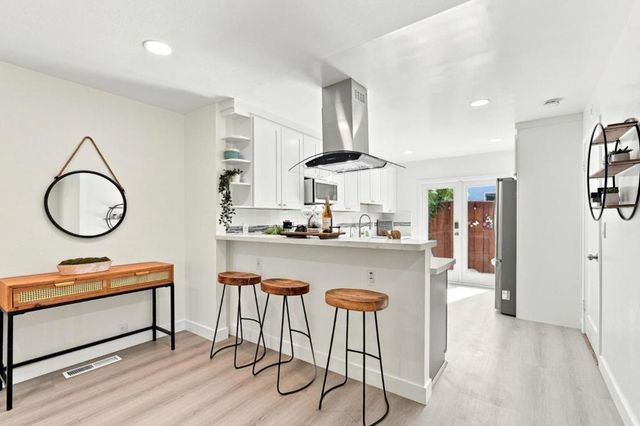 2245 Walnut Grove Avenue, San Jose, CA 95128