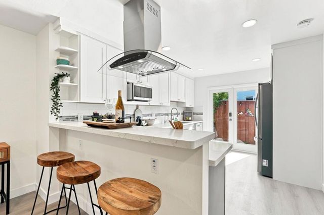 2245 Walnut Grove Avenue, San Jose, CA 95128
