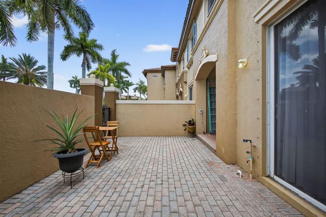 2938 Hope Valley Street 110, West Palm Beach, FL 33411