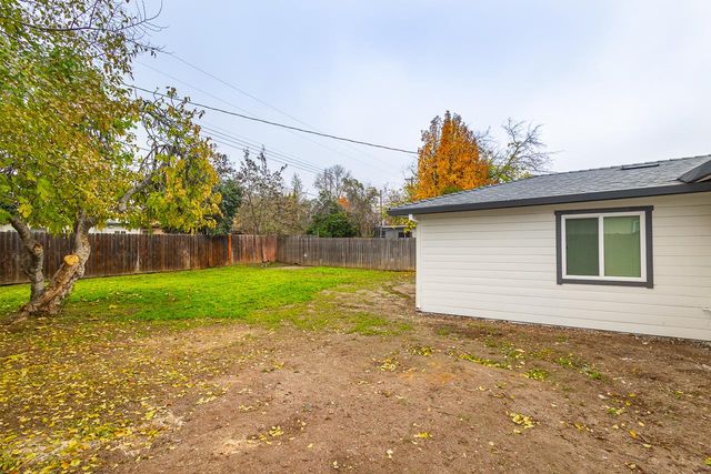 5612 Layton Dr, North Highlands, CA 95660