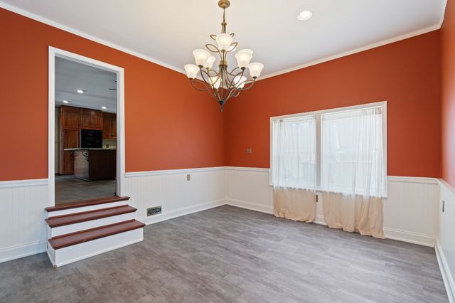 1517 Gasser Dr, Antioch, TN 37013