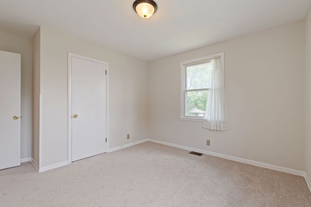 1517 Gasser Dr, Antioch, TN 37013