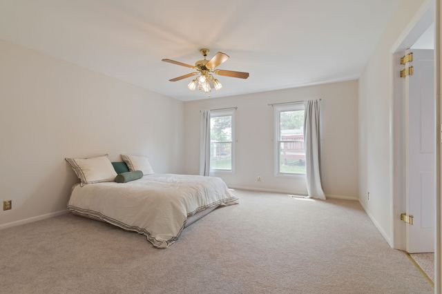 1517 Gasser Dr, Antioch, TN 37013