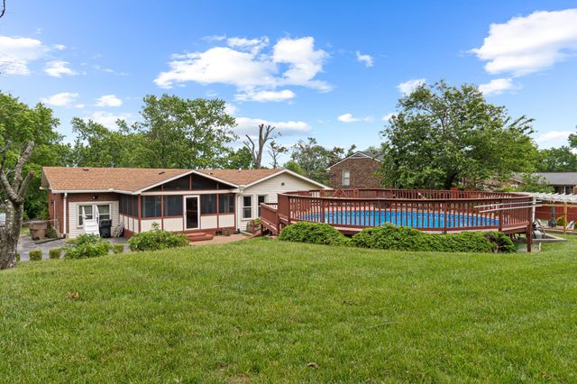 1517 Gasser Dr, Antioch, TN 37013