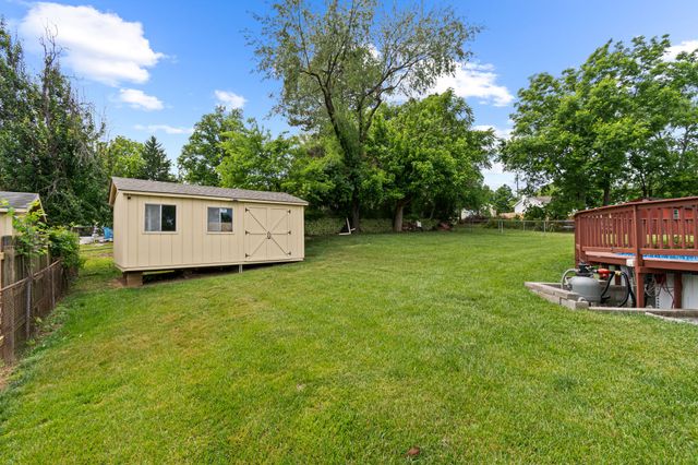 1517 Gasser Dr, Antioch, TN 37013