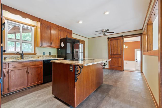 1517 Gasser Dr, Antioch, TN 37013