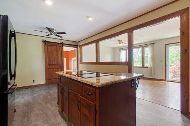 1517 Gasser Dr, Antioch, TN 37013