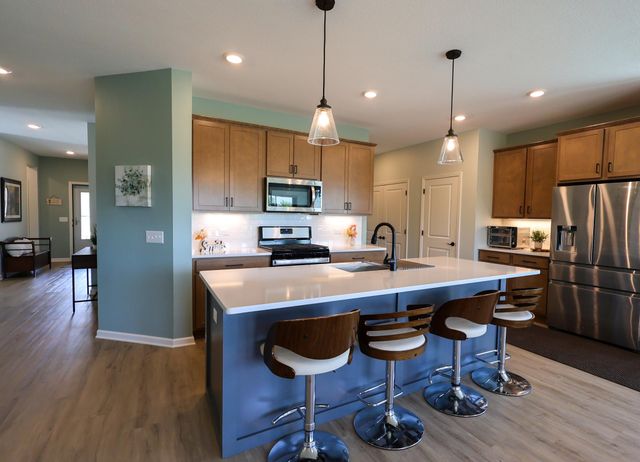 15320 116th Avenue N, Osseo, MN 55369