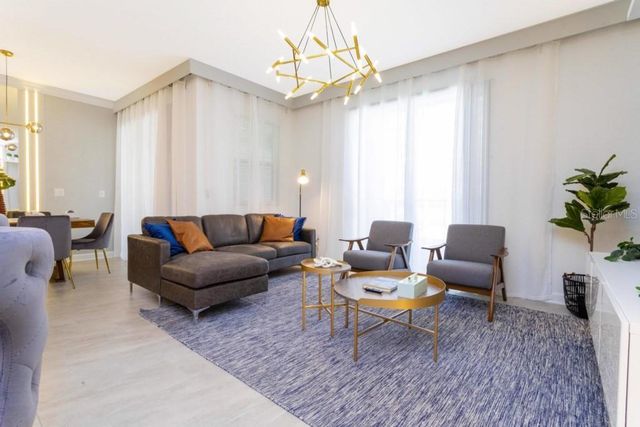 986 SPLASH SHOT PLACE, Davenport, FL 33896