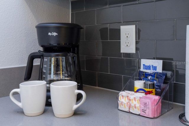 986 SPLASH SHOT PLACE, Davenport, FL 33896