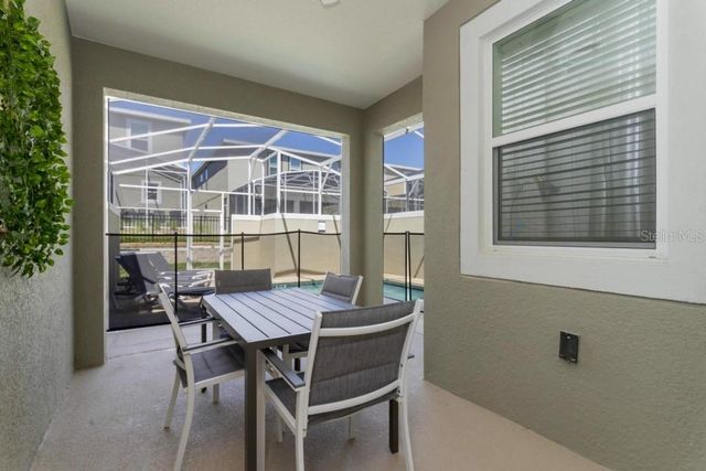 986 SPLASH SHOT PLACE, Davenport, FL 33896