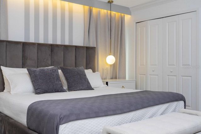 986 SPLASH SHOT PLACE, Davenport, FL 33896