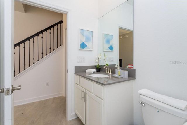 986 SPLASH SHOT PLACE, Davenport, FL 33896