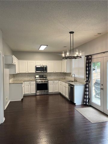 501 Mullein Trace, Woodstock, GA 30188