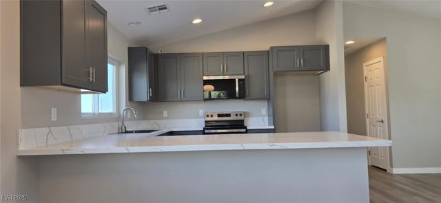 1021 Manse Road, Pahrump, NV 89048