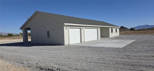 1021 Manse Road, Pahrump, NV 89048