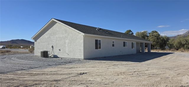 1021 Manse Road, Pahrump, NV 89048