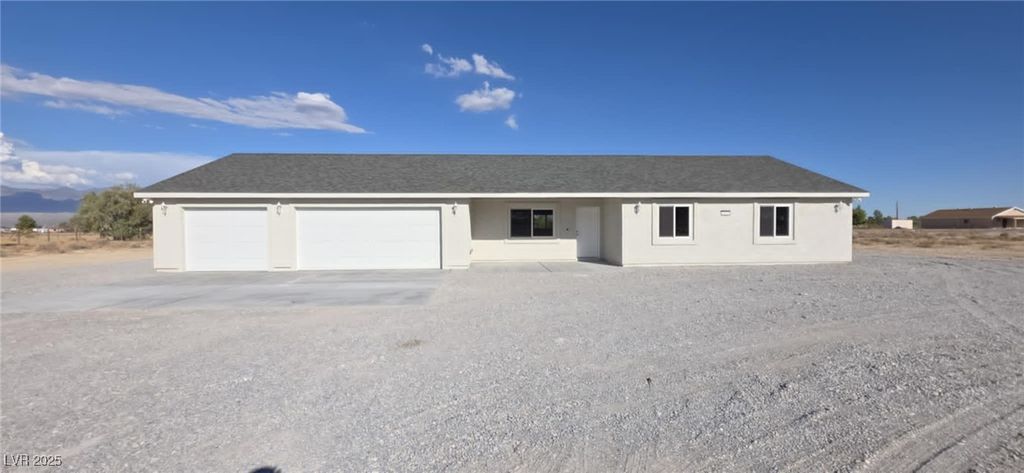 1021 Manse Road, Pahrump, NV 89048