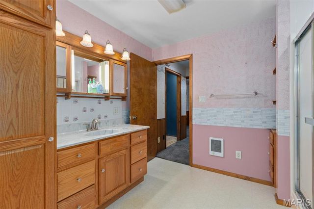 418 E Maple Street, Gillespie, IL 62033