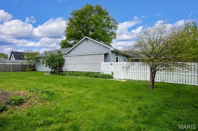 418 E Maple Street, Gillespie, IL 62033