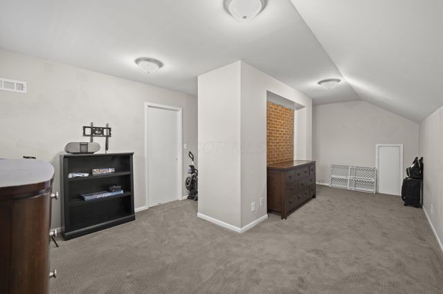 24 N Merkle Road, Bexley, OH 43209