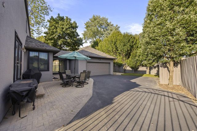 24 N Merkle Road, Bexley, OH 43209