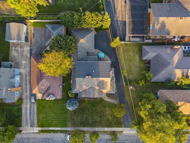 24 N Merkle Road, Bexley, OH 43209