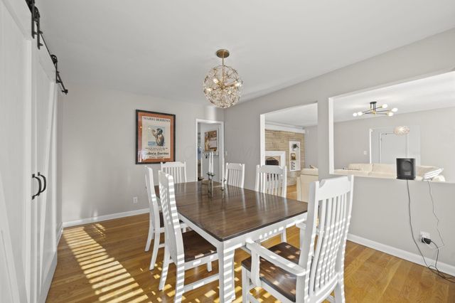 24 N Merkle Road, Bexley, OH 43209
