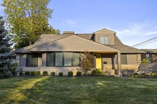 24 N Merkle Road, Bexley, OH 43209