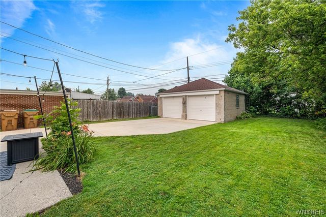 95 Westland Parkway, Cheektowaga, NY 14225