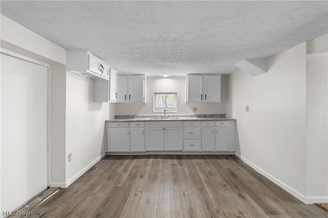 2523 Sherr Avenue SE, Canton, OH 44707