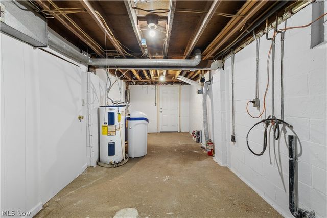 2523 Sherr Avenue SE, Canton, OH 44707