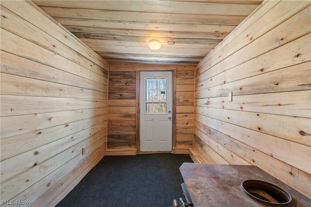 2523 Sherr Avenue SE, Canton, OH 44707
