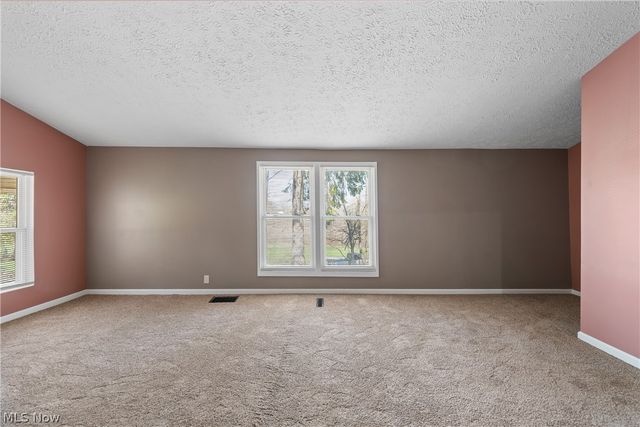 2523 Sherr Avenue SE, Canton, OH 44707