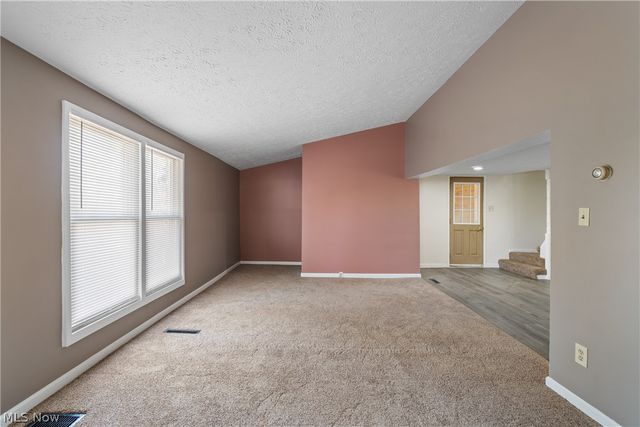 2523 Sherr Avenue SE, Canton, OH 44707