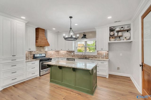 17886 Alma Lane, Athens, AL 35613