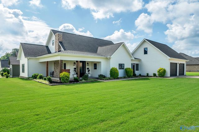 17886 Alma Lane, Athens, AL 35613