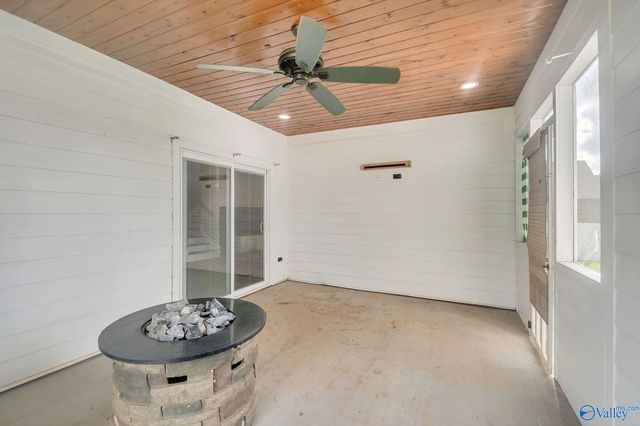 17886 Alma Lane, Athens, AL 35613